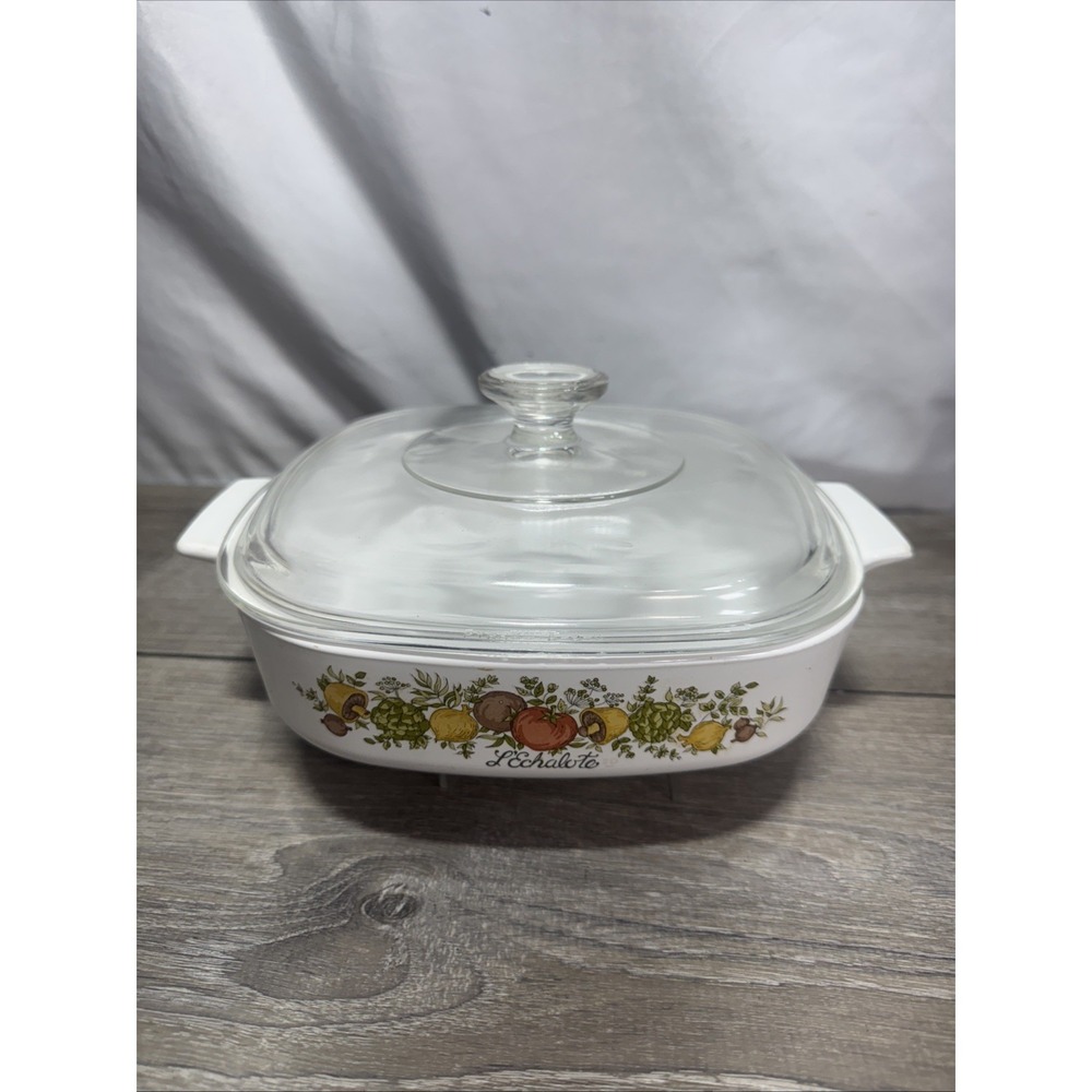 Vintage Pyrex Spice Of Life A-8-B L'Echalote Casserole Covered Dish